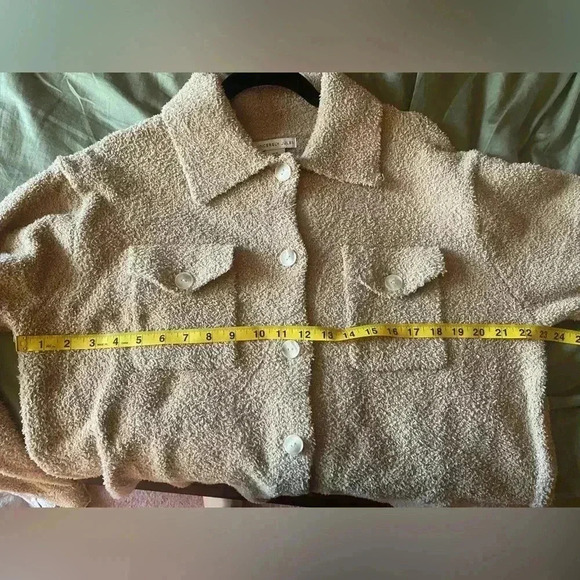 Sincerely Jules Women’s XL Button Down Sweater - Picture 5 of 5